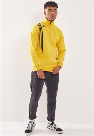 VINTAGE ADIDAS 1/4 ZIP SWEATSHIRT