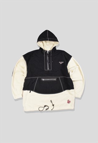 Vintage 90s Reebok Embroidered Logo Fleece in White