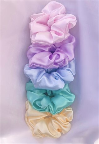 PASTEL SATIN SCRUNCHIES
