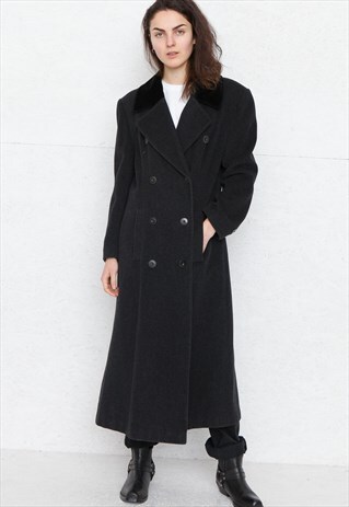 VINTAGE BLACK STEFANO BENUTO WOOL COAT