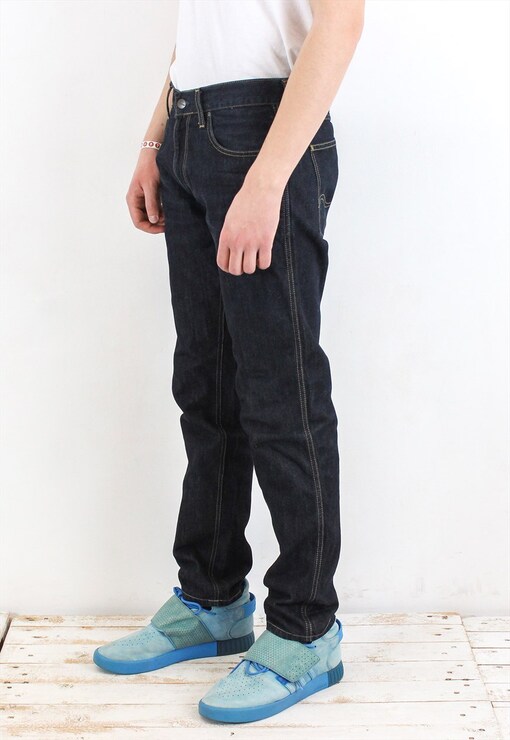 garment image