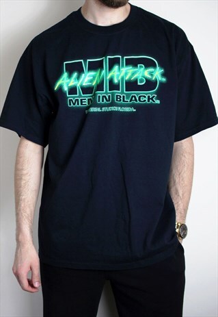 VINTAGE Y2K MEN IN BLACK TOP UNIVERSAL STUDIOS FLORIDA XL