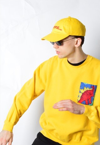 REWORKED KALEIDOO VINTAGE 90S YELLOW DINOSAUR SWEATSHIRT