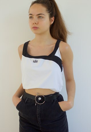 SPORTS TOP