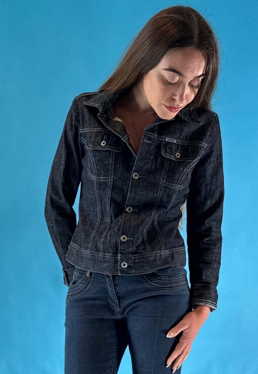 garment image