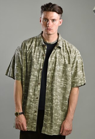 VINTAGE 1990S COLUMBIA FISH PATTERN SHIRT