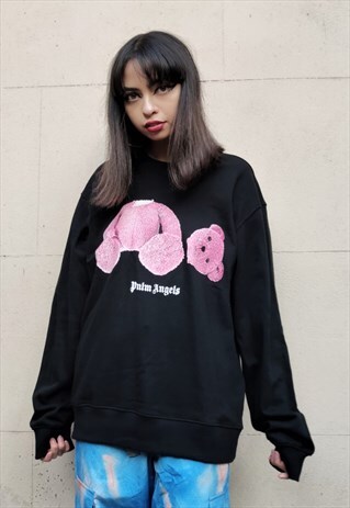 LOOSE FIT OVERSIZE BROKE PINK TEDDY BEAR SWEATSHIRT IN BLACK