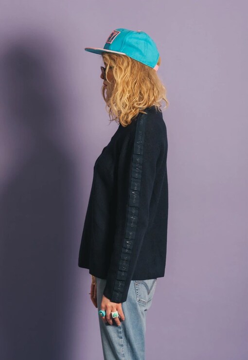 garment image