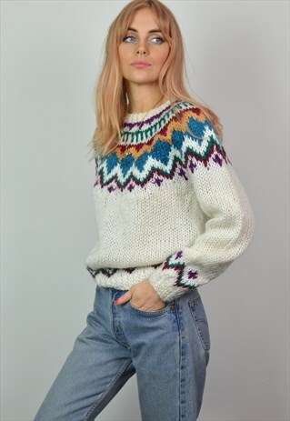 VINTAGE 70S WHITE NORDIC PATTERN WOOL JUMPER