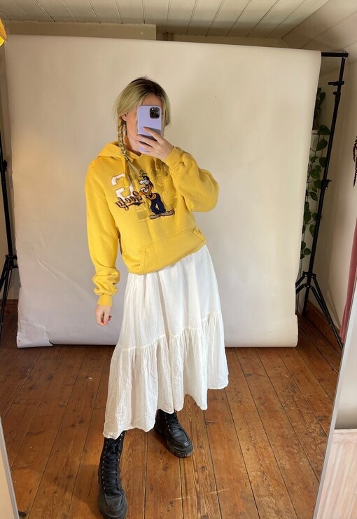 garment image