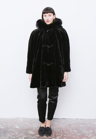 VINTAGE 1980'S BLACK FAUX FUR HOODED WINTER COAT
