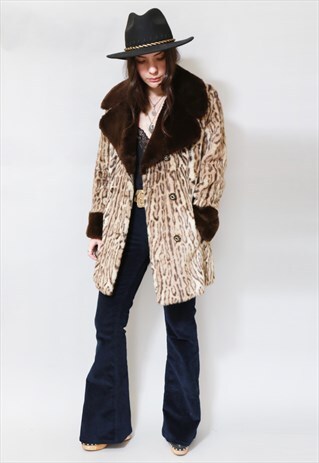 VINTAGE 1970'S AMAZING LEOPARD PRINT FAUX FUR COAT
