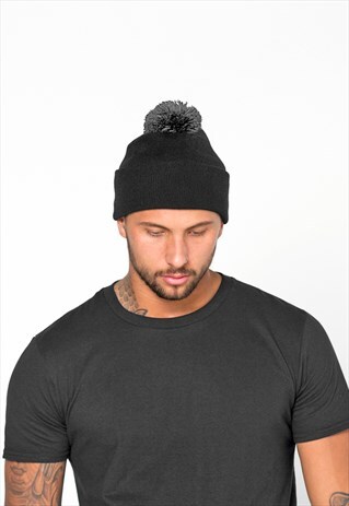 CONTRAST BOBBLE POM POM CUFFED BEANIE HAT - BLACK/CHARCOAL
