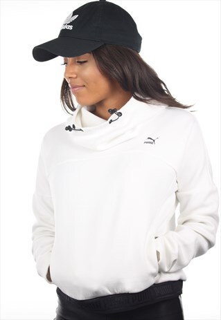 VINTAGE PUMA SMALL LOGO FUNNEL NECK HOODIE