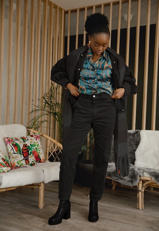 garment image