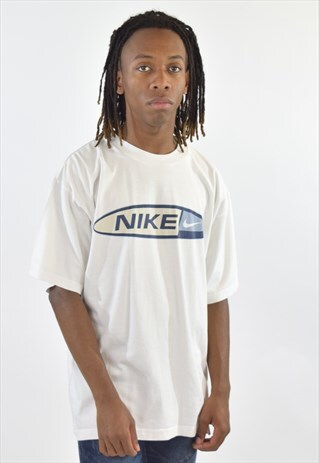 VINTAGE WHITE NIKE 90S SPORTS T SHIRT