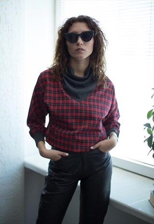 VINTAGE 80'S RED COTTON TARTAN LONG SLEEVED TOP