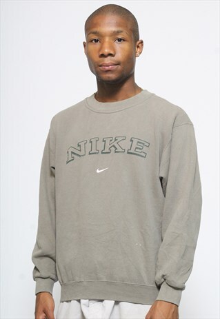 VINTAGE NIKE SPELL OUT SWEATSHIRT