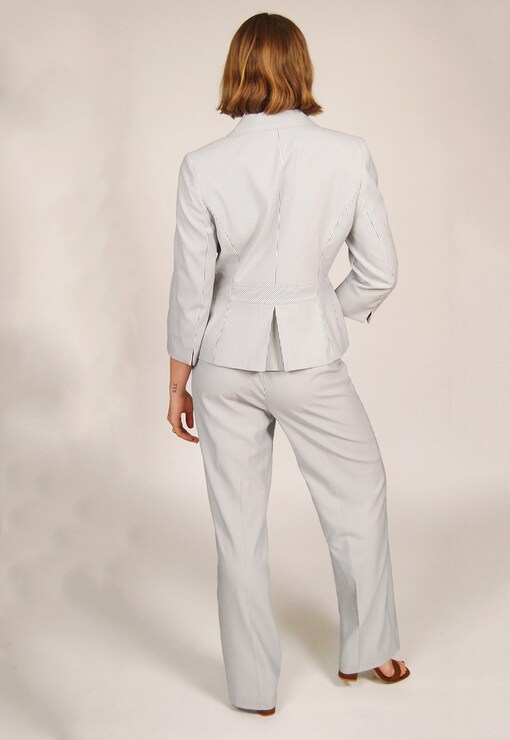 garment image