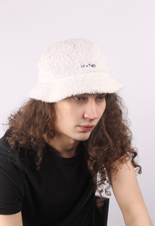 VINTATE FLUFFY FLEECE BUCKET CAP HAT WHITE Y2K