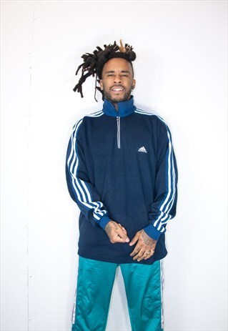 VINTAGE ADIDAS SWEATSHIRT