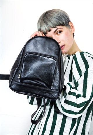 SMALL LEATHER BACKPACK BLACK