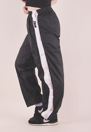 VINTAGE NIKE BLACK POPPER PANTS JOGGERS /AB11028
