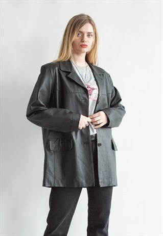 VINTAGE 90S MINIMAL BOYFRIEND JACKET IN BLACK LEATHER