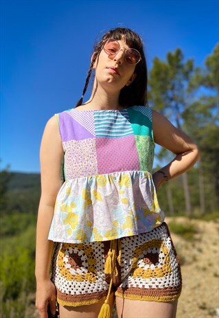 OLIVIA TOP - FLORAL & PATCHWORK RUFFLE CROP TOP - M
