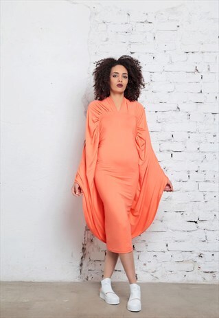 GOTH DRESS/BATWING DRESS