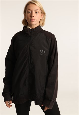 VINTAGE ADIDAS JACKET