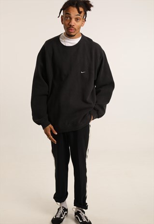 VINTAGE NIKE EMBROIDERED LOGO SWEATSHIRT
