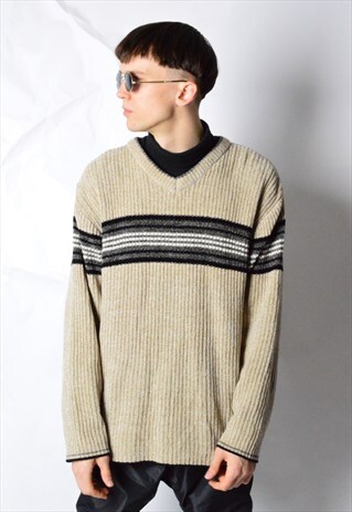 VINTAGE 90S BEIGE STRIPED VELVETY V-NECK JUMPER