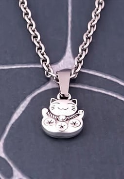 CRW Silver Tiny Lovely Wealth Cat Necklace 