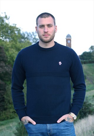 NAVY MOSS STITCH JUMPER