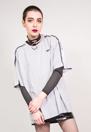 REEBOK VINTAGE 90'S GREY SPORTS TAPE SLEEVE T-SHIRT
