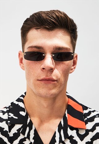 INDIGO - BLACK SKINNY RECTANGULAR Y2K SUNGLASSES