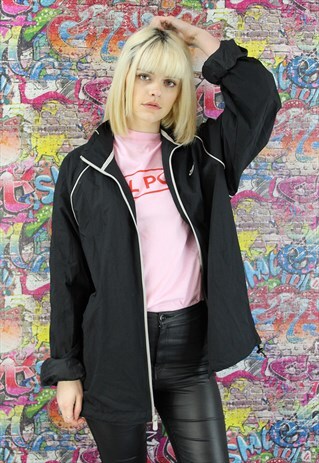 VINTAGE NIKE SHELL JACKET/WINDBREAKER. BRANDED SPORTSWEAR.