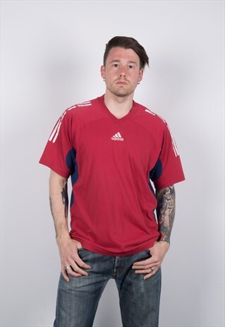 VINTAGE 1990S RED ADIDAS T-SHIRT