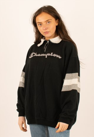VINTAGE 90S BLACK SPELLOUT CHAMPION QUARTER ZIP SWEATSHIRT