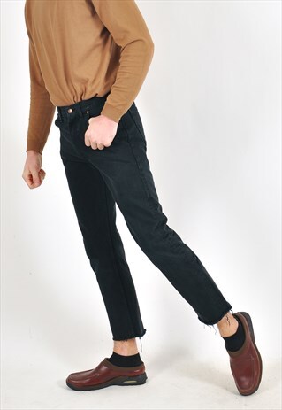 VINTAGE 90'S LEVI'S JEANS IN BLACK