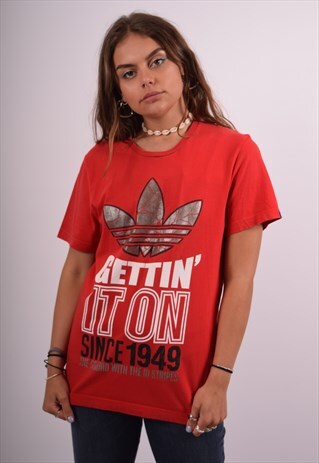 VINTAGE ADIDAS T-SHIRT TOP RED