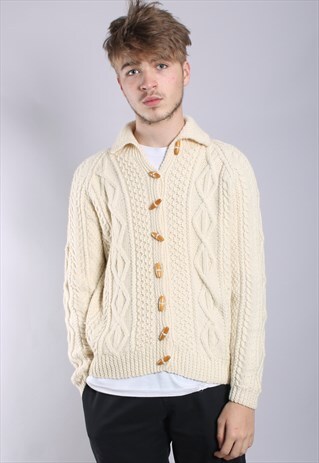 VINTAGE CABLE KNIT BUTTON UP CARDIGAN
