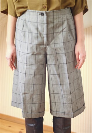 GREY WIDE CHECKED SHORTS CULOTTES
