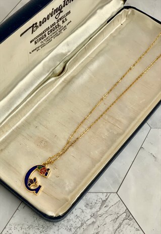 80S 'C' INITIAL PENDANT FLORAL NECKLACE VINTAGE JEWELLERY