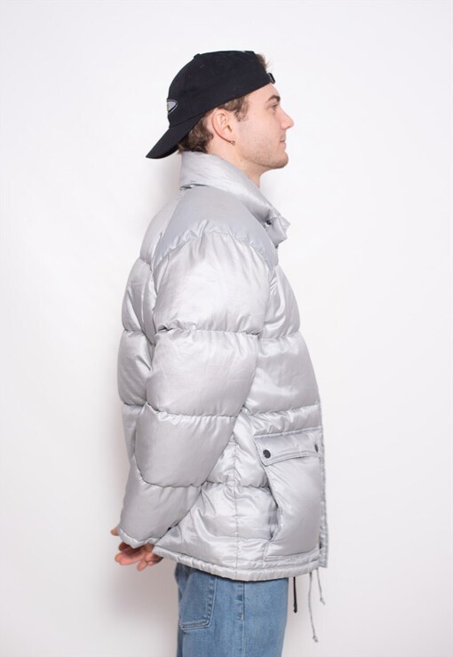 garment image