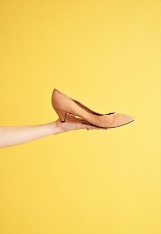 80'S RETRO LIGHT BROWN FAUX SUEDE MINIMALIST PUMPS HEELS