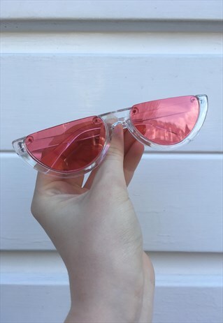 WOMENS VINTAGE STYLE 90S CLEAR RED HALF CUT SUNGLASSES