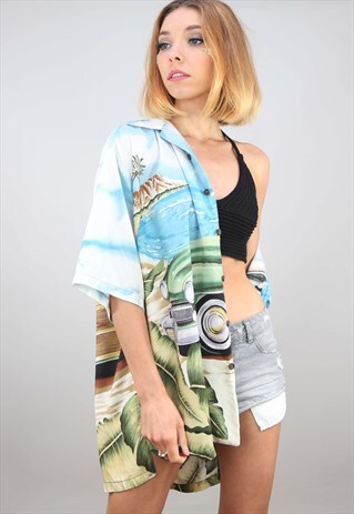 VINTAGE OVERSIZED SHORT SLEEVE HAWAIIAN PATTERNED SHIRT