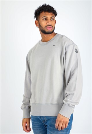 VINTAGE NIKE SWEATSHIRT W824